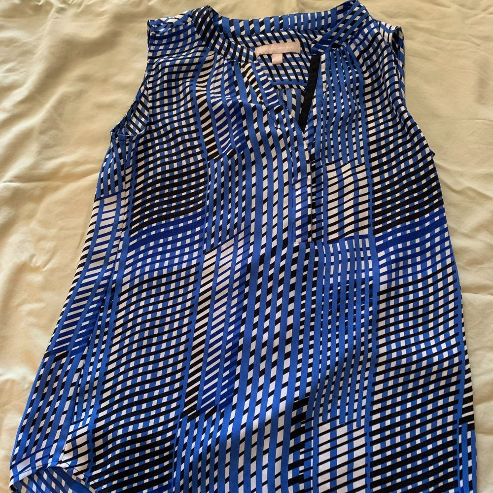 Banana Republic Blouse Womens Size XS Blue Black White Colors Shirt